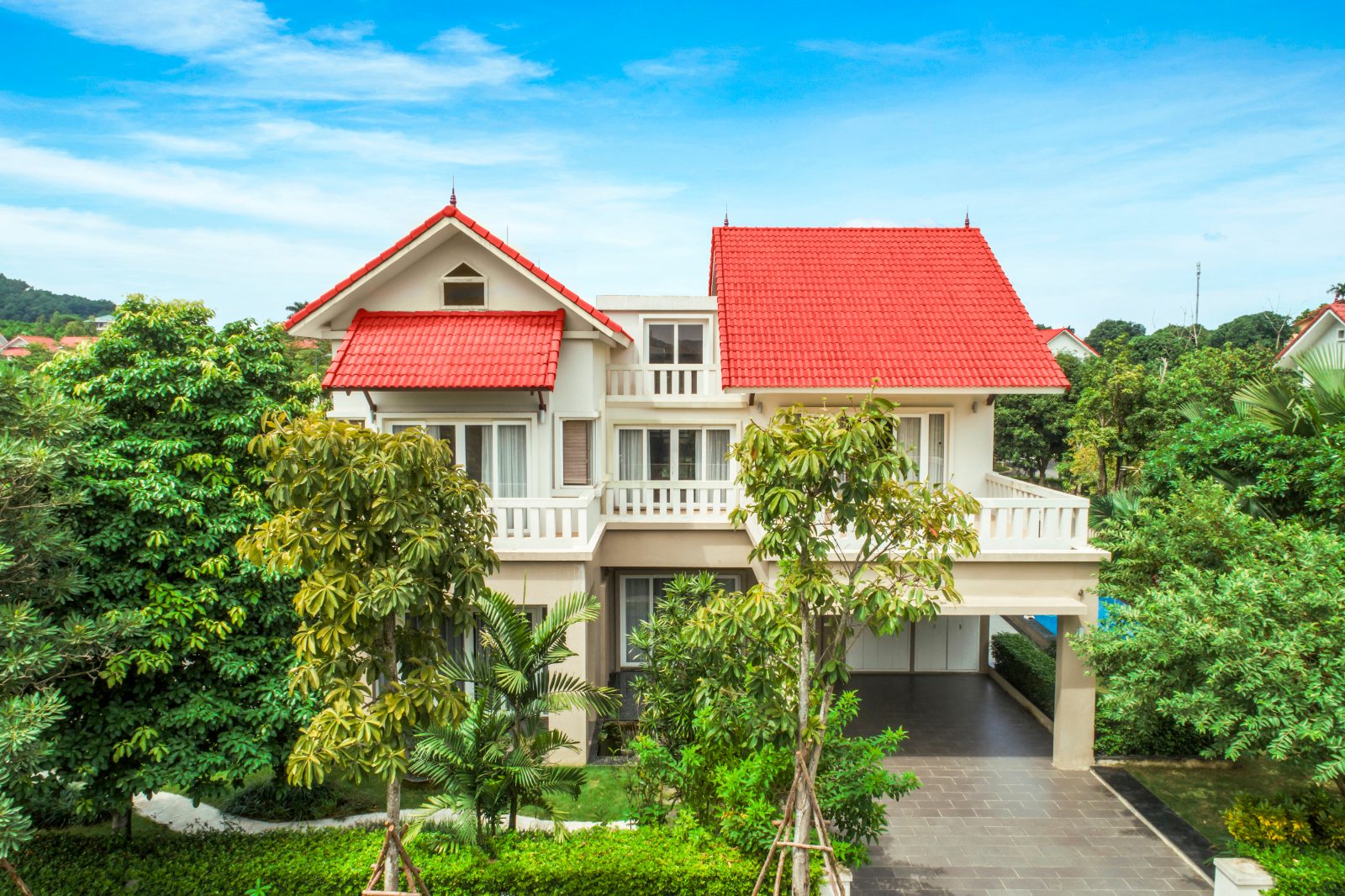Biệt Thự Đơn Lập Và Song Lập Xanh Villas Khác Gì Nhau?